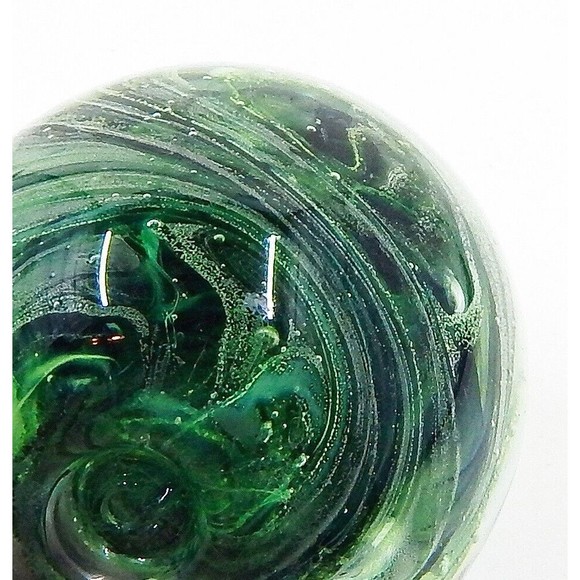 Kerry Art Glass Green Swirl Varying Shades Bubble Paperweight Ireland 3 1/2 In - Picture 7 of 9